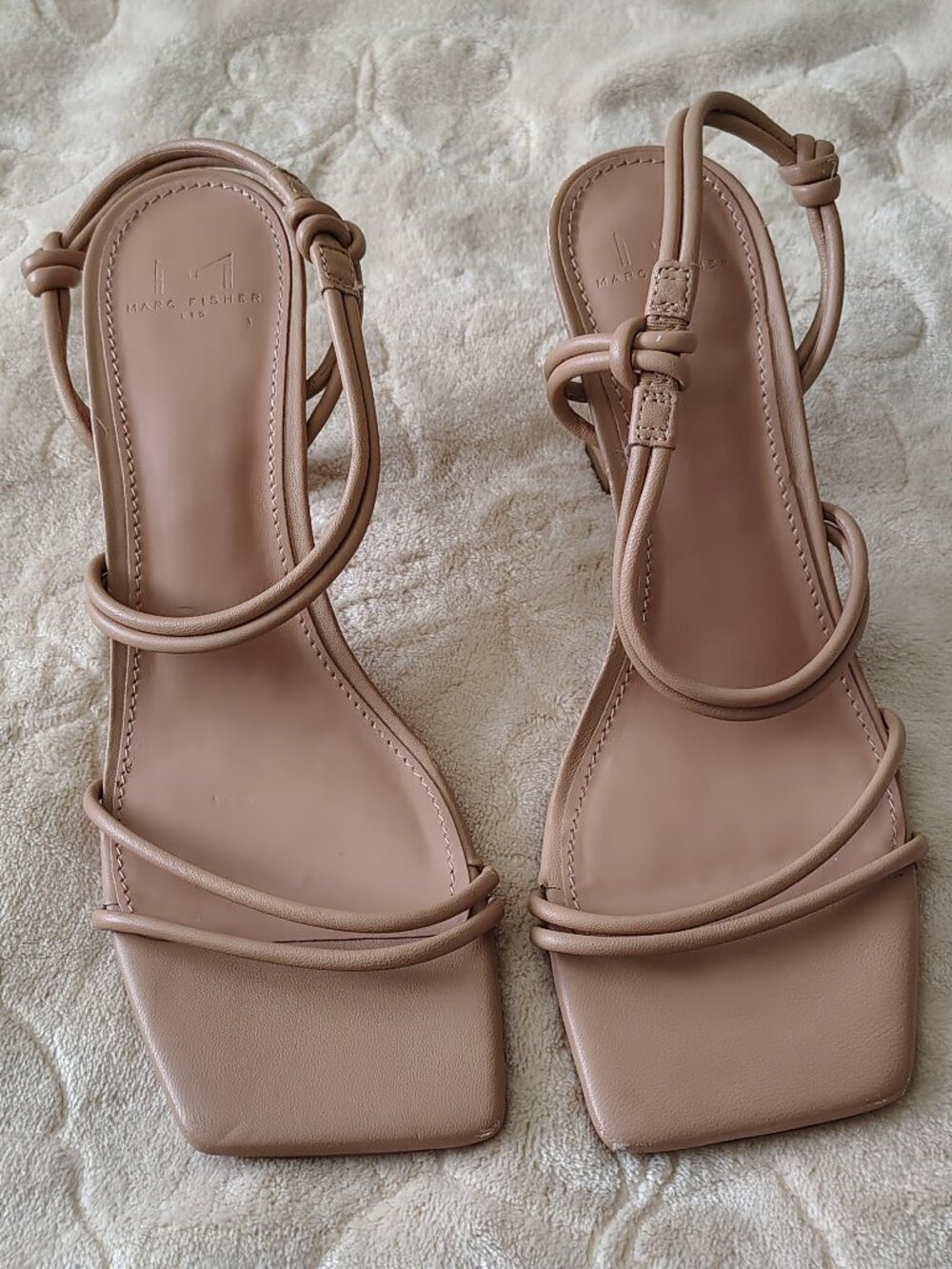 Marc Fisher Women Davia Leather Square Toe Heels Sandal Tan Size 8